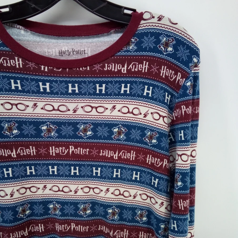 Harry Potter Winter Snowflake Glasses Maroon Blue Pajama Top Sleepwear Large - Picture 1 of 10